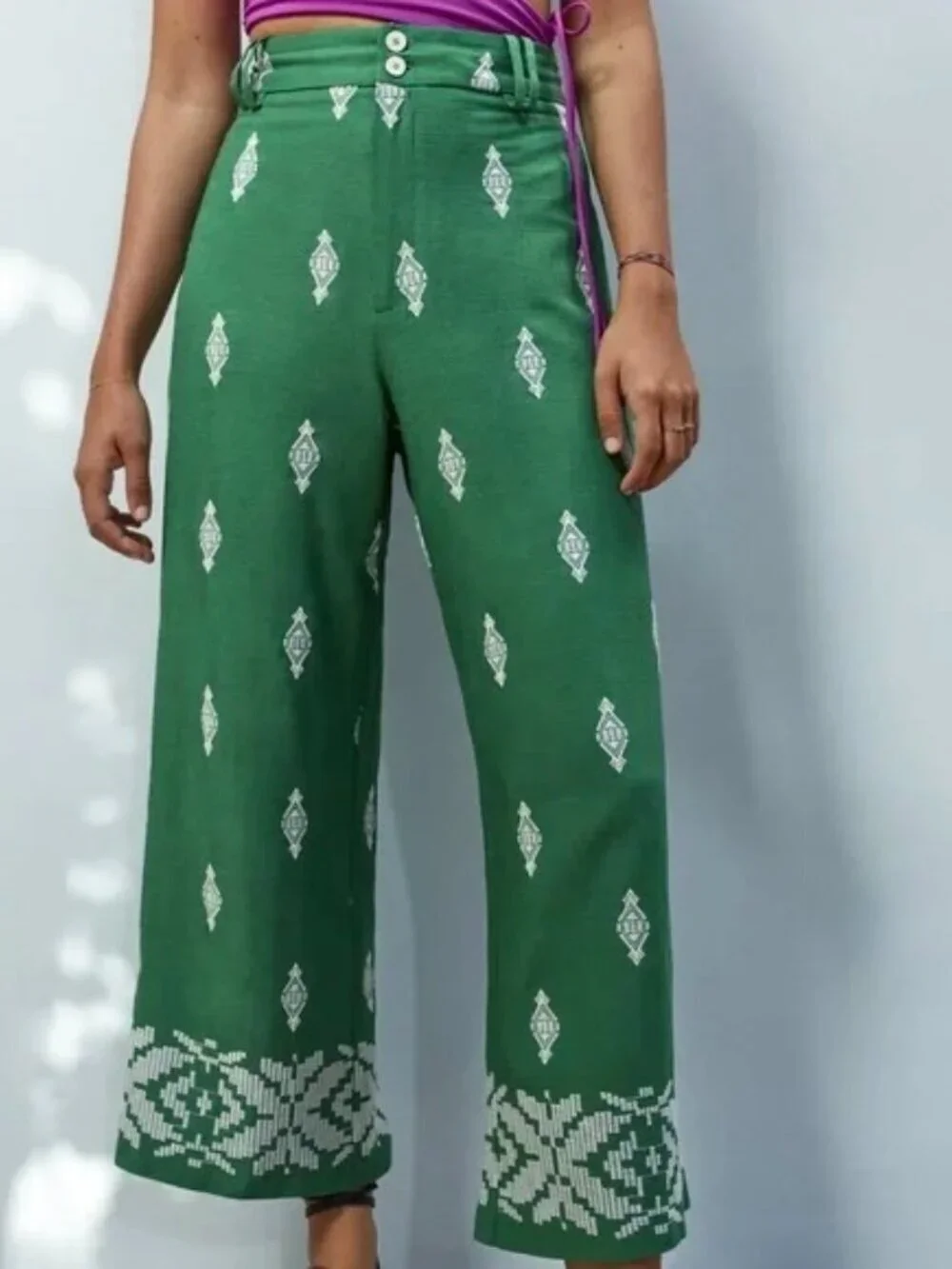 Zara Embroidered Trousers Size Small Green Pants Linen Cropped Wide Leg Coolots